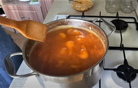 Варка и охлаждение джема