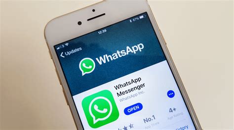 Добавление контактов в WhatsApp