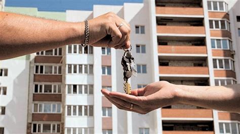 Как получить муниципальное жилье в собственность: общая информация