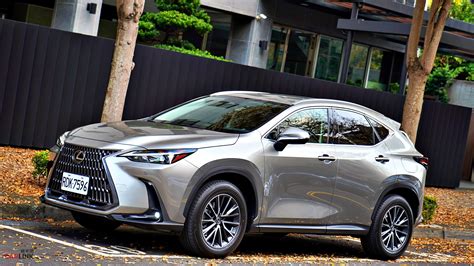 Настройка радио в Lexus NX200