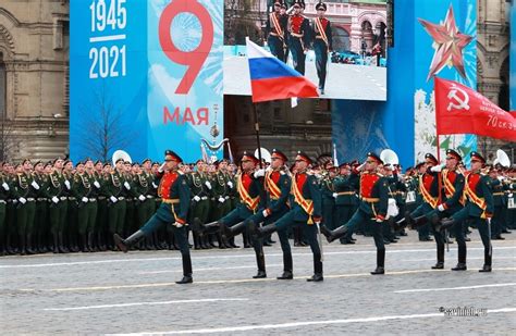 Начало создания знамени