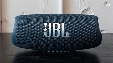 Оригинальность JBL Charge 5