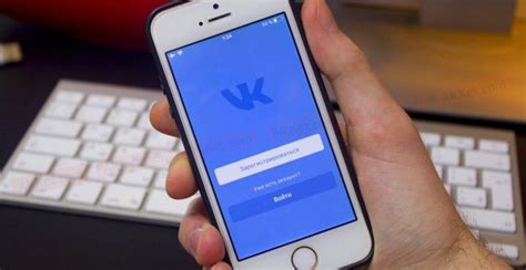 Поиск id пользователя по номеру телефона