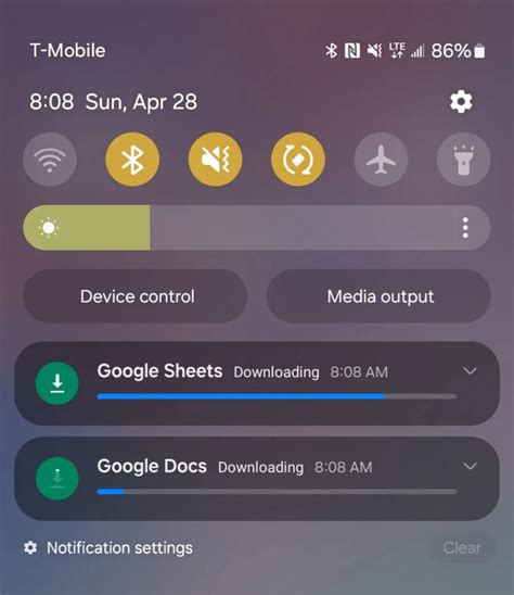 Установка двух приложений на Android